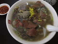 -潮镇老尾牛杂(环城西路店)