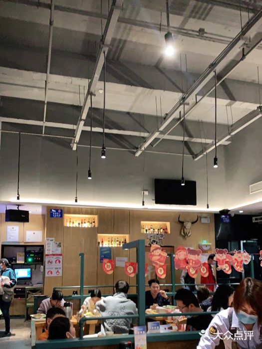 木屋烧烤(坂田天安云谷店)大堂图片