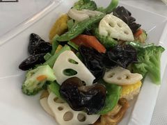 -雅逸居海鲜小厨