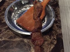 烤羊肉串-猪啊牛呀羊啊铜盘烤肉(正大广场店)
