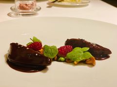 百里香风味烤乳鸽胸-Le Comptoir de Pierre Gagnaire
