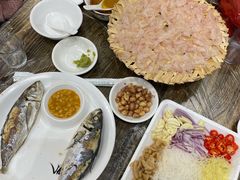 -官塘陈记鱼生·潮汕砂锅粥·牛肉火锅(潮枫路总店)