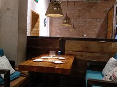 大堂-苹果树下艺术餐厅(宋庄店)