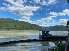 -严子陵钓台(富春江小三峡)