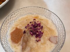 烤奶炖梨-小吊梨汤·北京菜·烤鸭(双井乐成中心店)