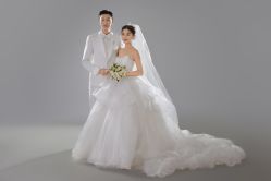 -巴黎春天婚纱摄影STUDIO·定制