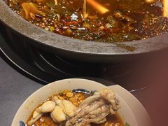 -石锅苗苗鱼(武汉首店)