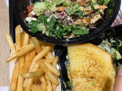 -The Habit Burger Grill 哈比特汉堡(爱琴海店)