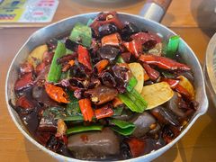 -包整·丝娃娃(一览甲秀楼风景店)