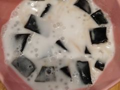 椰汁仙草西米爽-hallch 好吃餐厅(全运村中央广场店)