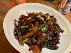 -破三川·新川菜(静安大融城店)