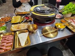 -胡悦里韩式烤肉(芝罘万达广场店)