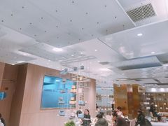 -奈雪的茶(湖滨银泰in77C区PRO店)