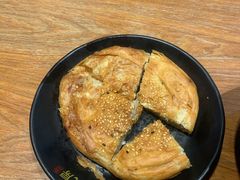 牛肉锅盔-青石桥老瓦房肥肠粉总店(青石桥总店)