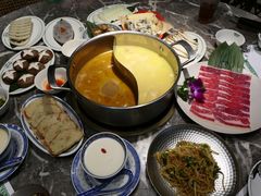 -禄婶鸡煲·打边炉