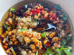 -肖肖酸萝卜鱼火锅(总店)