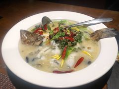 金汤酸菜海鲈鱼-肴约·花园式餐厅(湖里店)