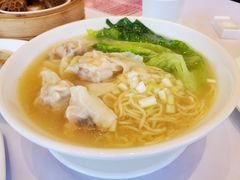鲜虾云吞竹升面-星湖愉景酒家