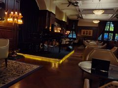 -LONG BAR 廊吧(外滩华尔道夫酒店)