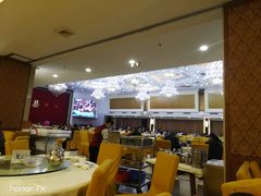 大堂-东豪园林海鲜酒家(南港路辅路店)