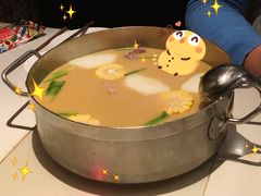 -肥仔文澳门猪骨煲(南京西路店)