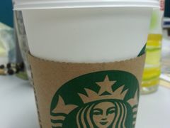 拿铁-星巴克(广州淘金路店)