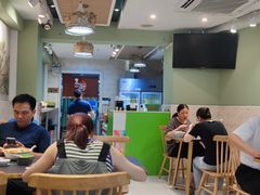 -丽丽三鲜螺蛳粉(田林路店)