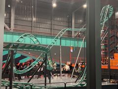 -极限PLAY运动娱乐新世界·团建派对潮玩休闲馆·室内蹦极高空游乐园