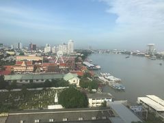 -曼谷湄南河畔华美达广场酒店