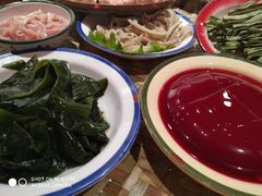 -王婆乔鲜鱼自助火锅(蜀汉路店)