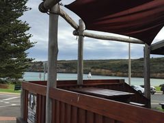 -12 Rocks Beach Bar Cafe