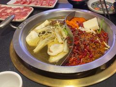 -沸炉重庆老火锅(军事博物馆店)