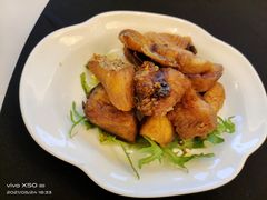 上海老熏鱼-上海小南国(世博源店)