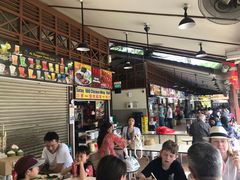 -纽顿熟食中心