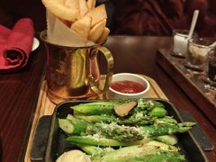 -恰餐厅及酒吧 CHAR Bar & Grill (北京丽都皇冠假日店)