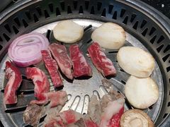 -木槿花韩式炭烤·熟成肉工坊(孙文东路店)