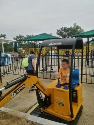 -季高兔窝窝亲子园(上海薰衣草公园店)