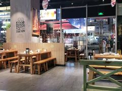 大堂-木屋烧烤(龙湖天街店)