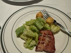 -Wolfgang’s Steakhouse 沃夫冈牛排馆(上海白玉兰广场店)