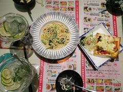 菠菜雞絲忌廉燴意粉-阿飛冰室(下沙店)