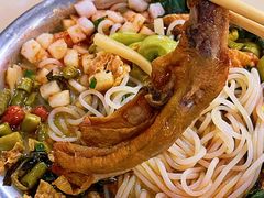 -凤张螺蛳粉·爽口粉(跃进路总店)