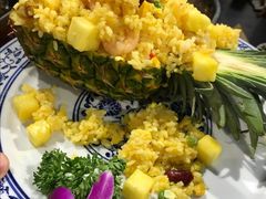 菠萝海鲜饭-虾享蟹逅小龙虾·螃蟹·小海鲜(吉林省总店)