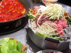 -朱光玉火锅馆(小寨原力场店)