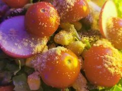 -樱花里音乐餐吧·牛扒椰子鸡(东圃店)
