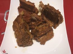 -吴记酱骨炖菜馆(西大直街店)