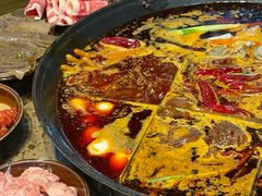 -正南齊北重庆老火锅(光华村直营店)