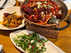 -隔壁老王·家常云南菜(花巷店)