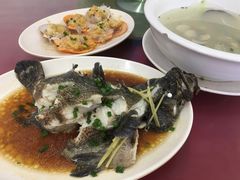 清蒸石斑鱼-三亚老渔民海鲜店