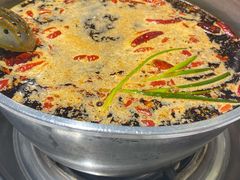 红汤锅底-九街淑芬掌中宝串串公司(两路金港国际店)