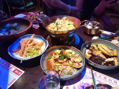 -钳真多钓虾馆·小龙虾海鲜烧烤(九六广场店)